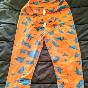LuLaRoe Mommy&Me origami paper airplanes leggings